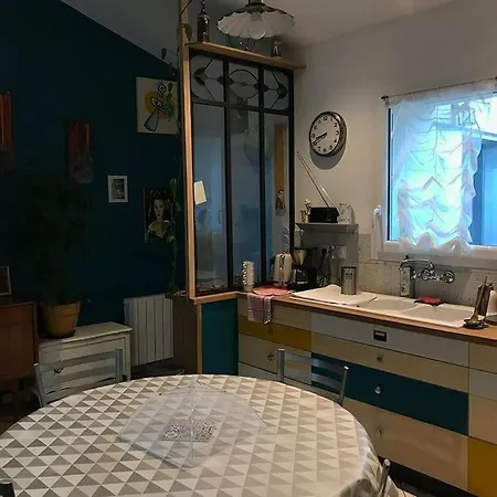 펜션 La Petite Maison Du Bout Du Pont 앙세니스