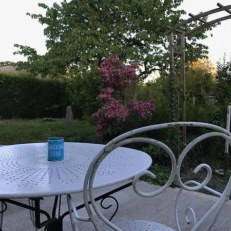 La Petite Maison Du Bout Du Pont 앙세니스